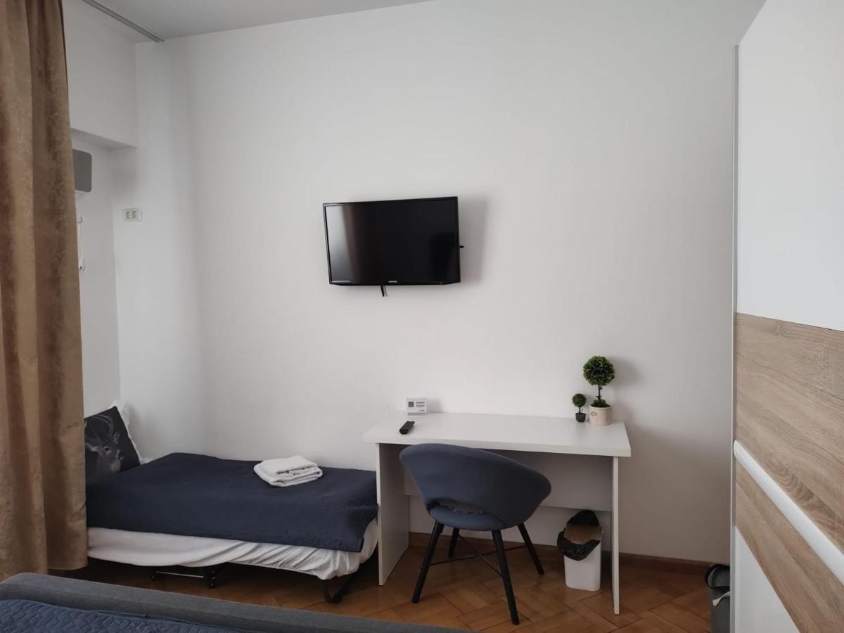 Nice Studio In Old Town Bucharest Exterior photo